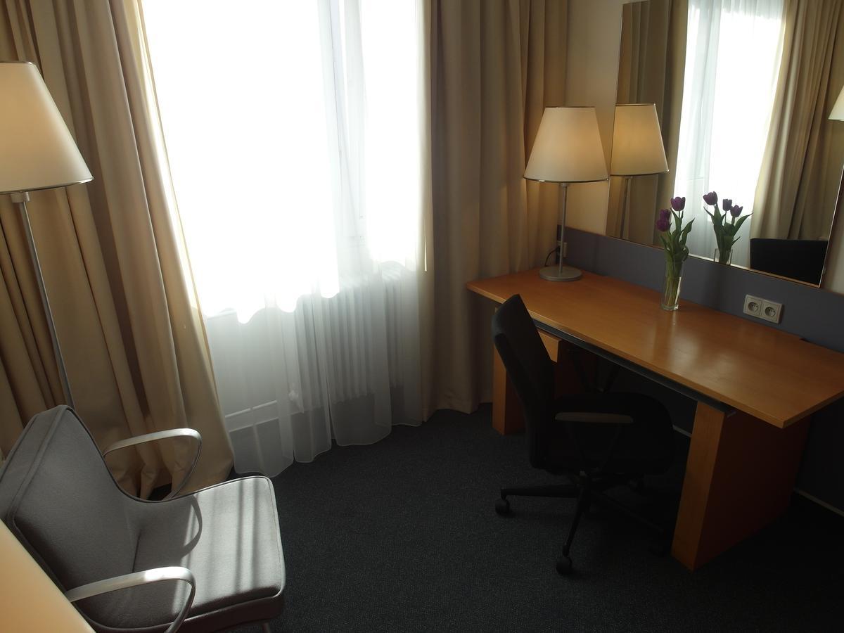 Hotel Harfa プラハ エクステリア 写真
