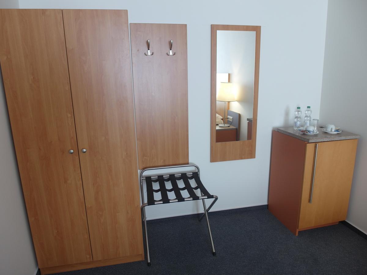 Hotel Harfa プラハ エクステリア 写真