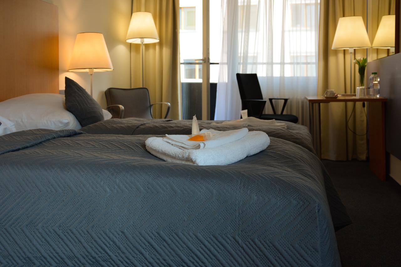 Hotel Harfa プラハ エクステリア 写真